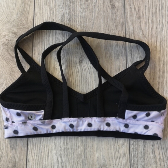 Lululemon sports bra size 4 - Picture 2 of 2